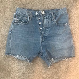 RILEY AGOLDE SHORT SIZE 26 -worn 3 times
